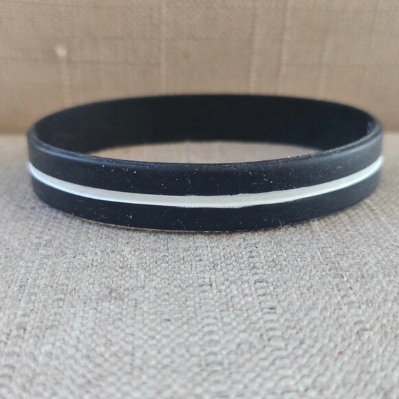 Bioworld Panic at the Disco Wrist Band Rubber Stretched Bracelet Unisex Jewelry - Picture 4 of 10